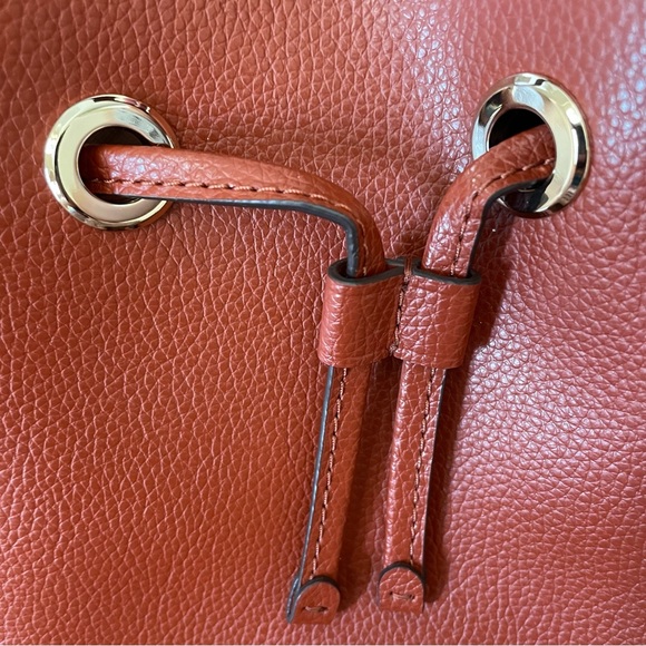 Kate Spade New York Eva Bucket Crossbody Cognac - Picture 6 of 7